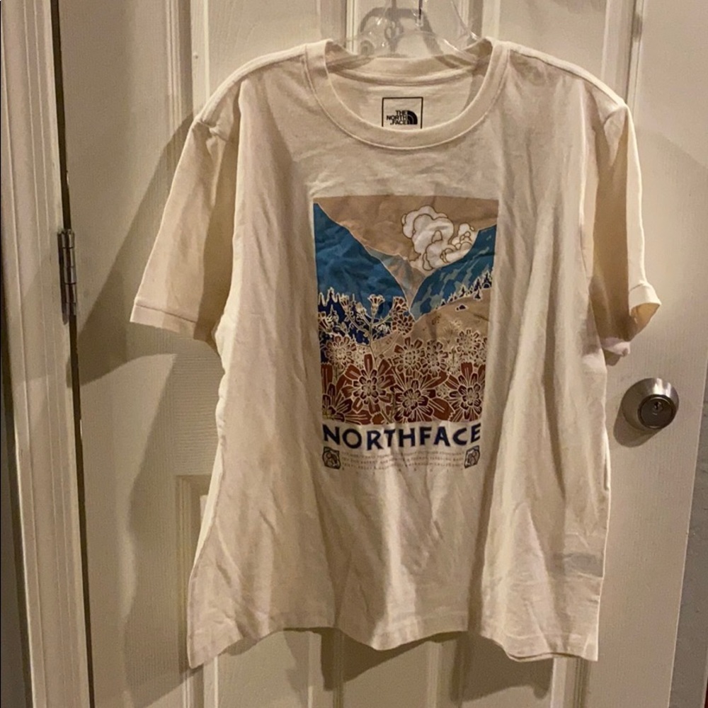 Ladies graphic north face T-shirt cream color